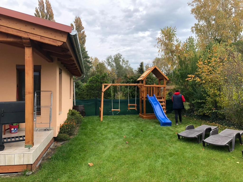 Appartement Hullam Nyaralo à Balatonmáriafürdő Extérieur photo
